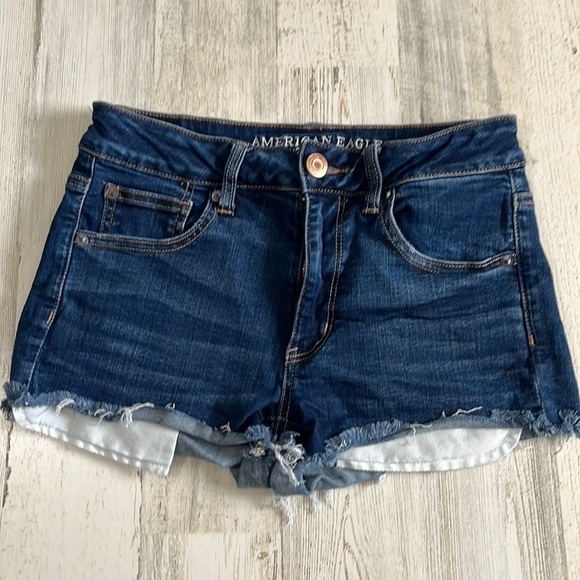 American Eagle Outfitters Pants - American Eagle hi rise shortie shorts size 6